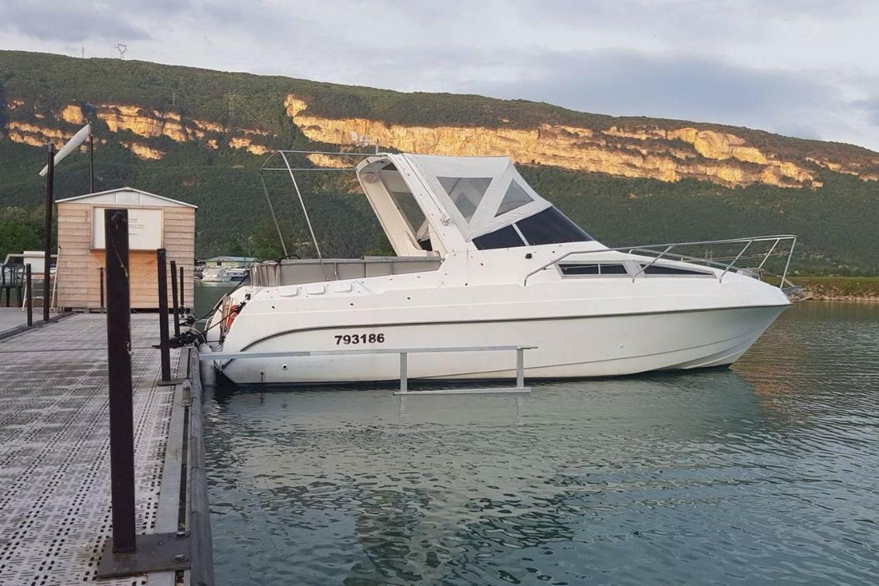Eden Marine Otel Montalieu-Vercieu Dış mekan fotoğraf